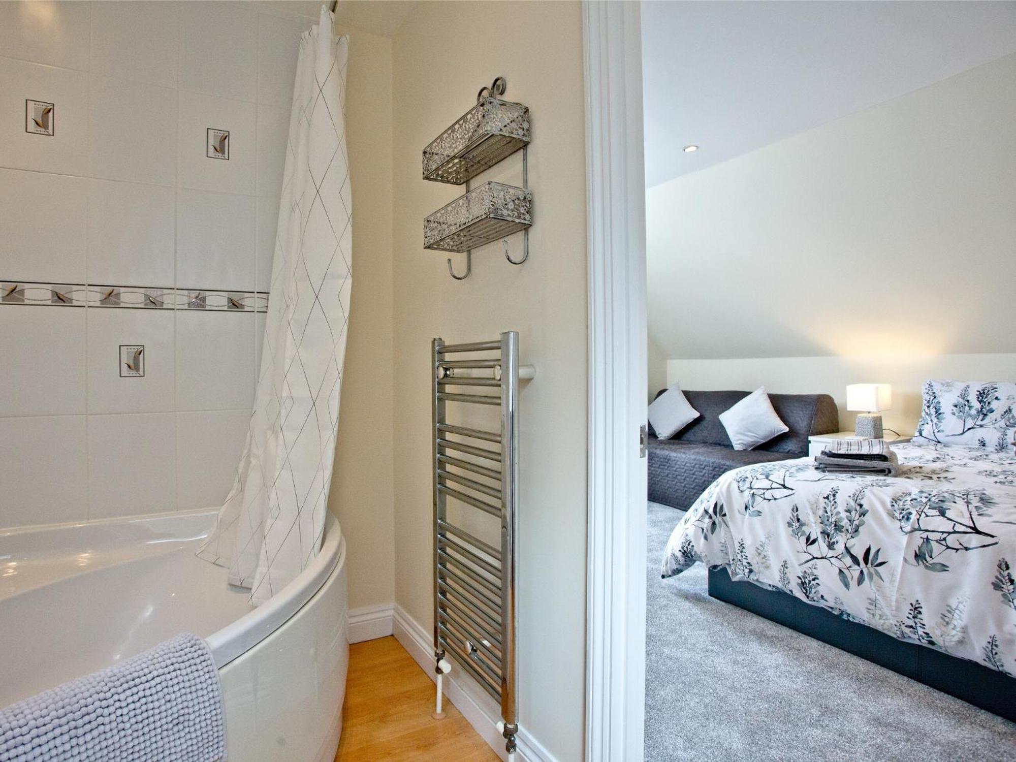 Coastal Gem Apartment Weymouth Bagian luar foto